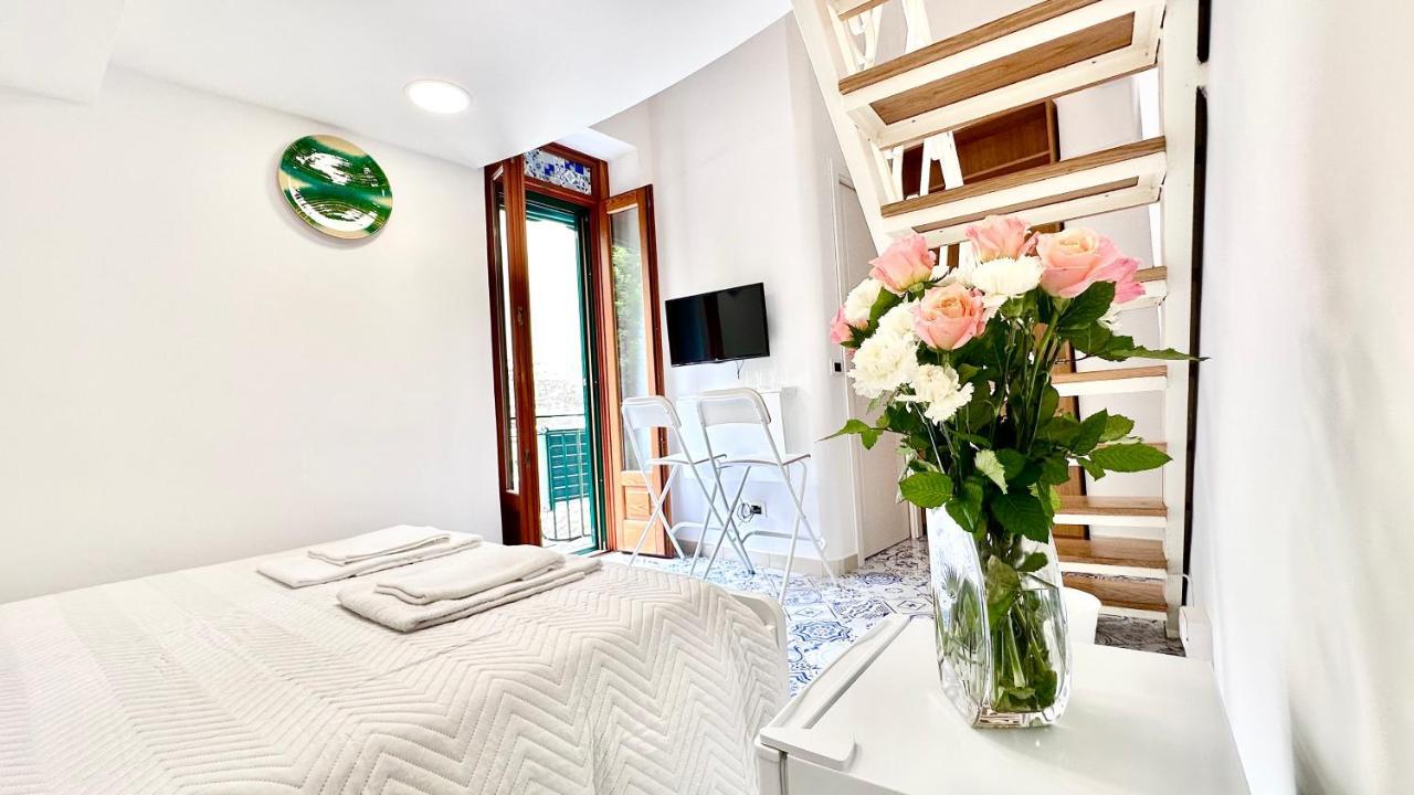 Residenza Giuseppe Apartment Amalfi Bagian luar foto